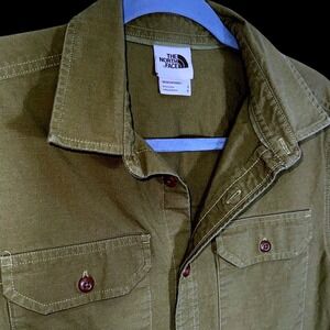 The North Face Mens S Battlement Utility Button Up Shirt Olive Green Long Sleeve